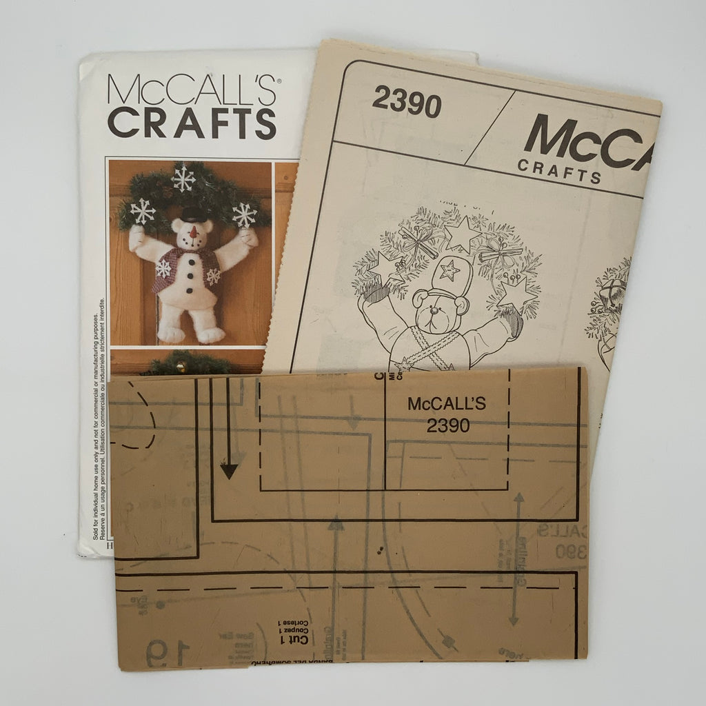McCall's 2390 (1999) Seasonal Wreaths - Vintage Uncut Craft Pattern