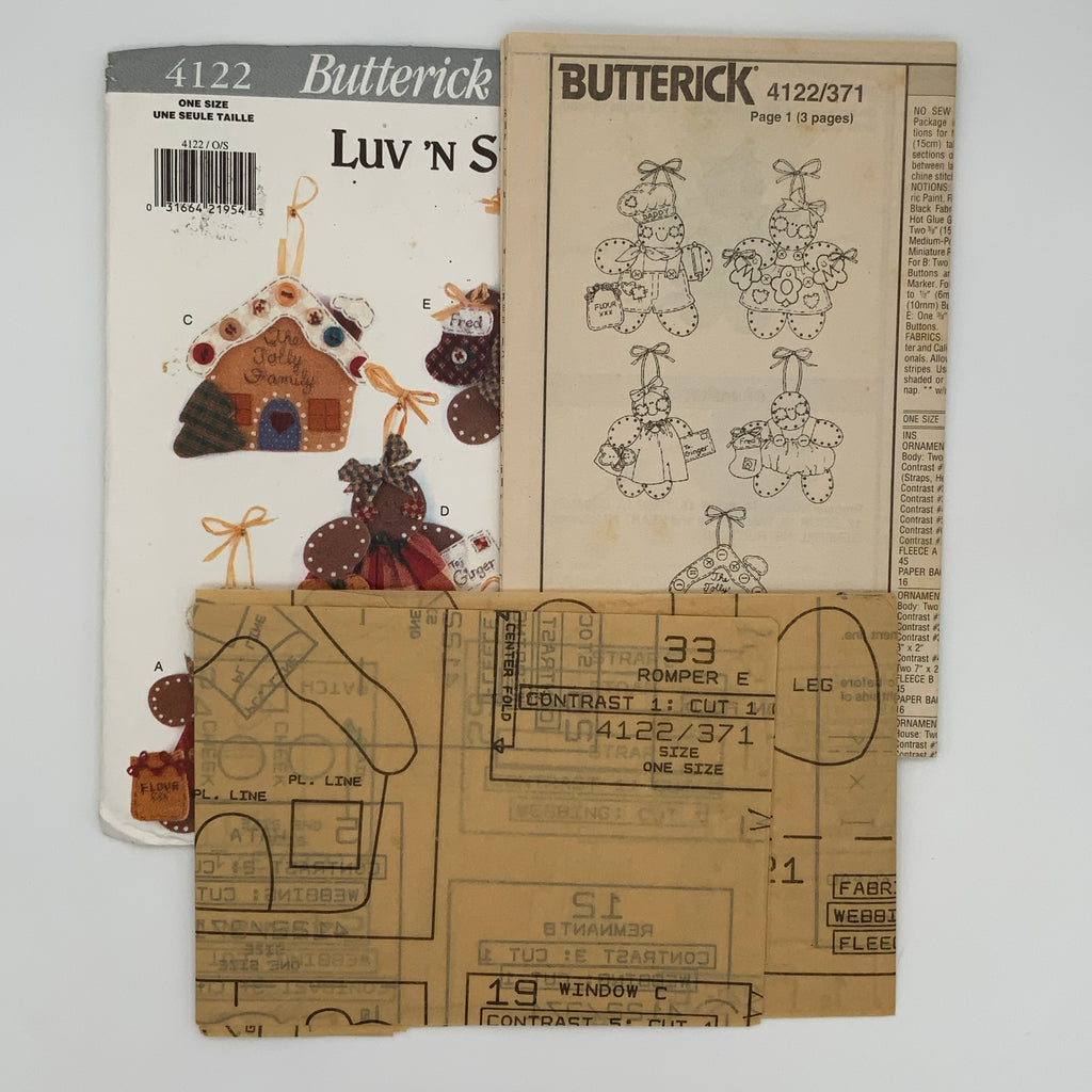Butterick 4122 (1995) Gingerbread Themed Christmas Ornaments - Vintage Uncut Craft Pattern