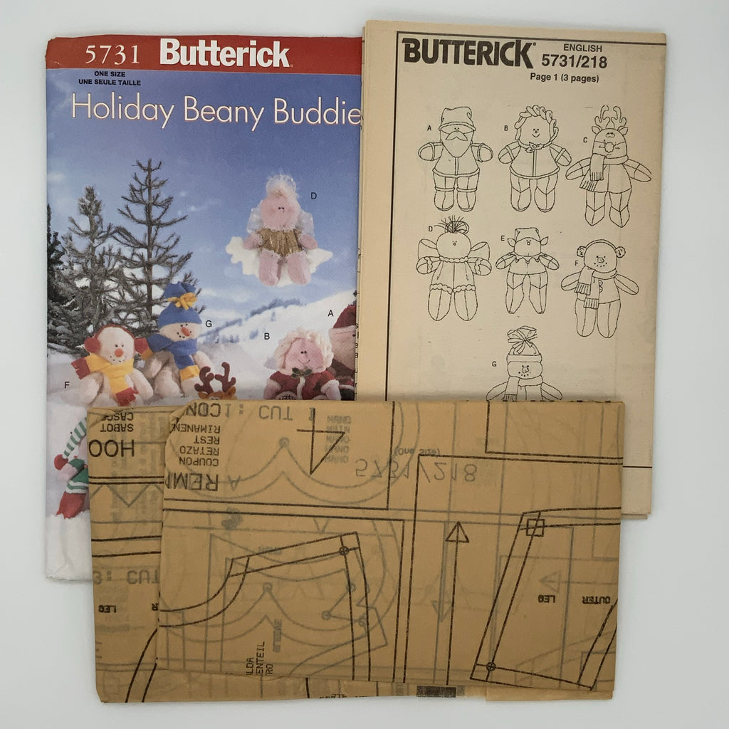 Butterick 5731 (1998) Holiday Bean-Filled Characters - Vintage Uncut Craft Pattern