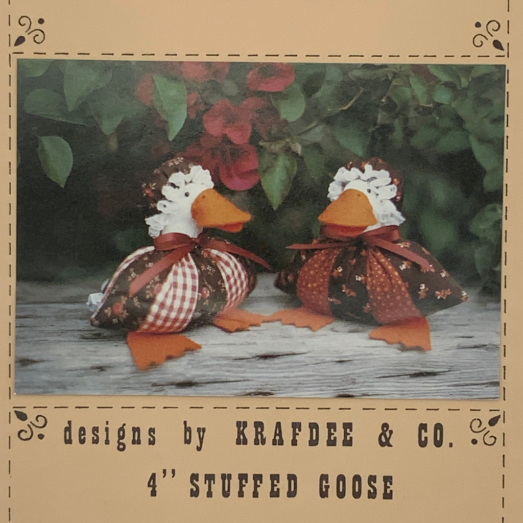 Gertie Goose - Krafdee & Co. - Vintage Uncut Stuffed Animal Pattern