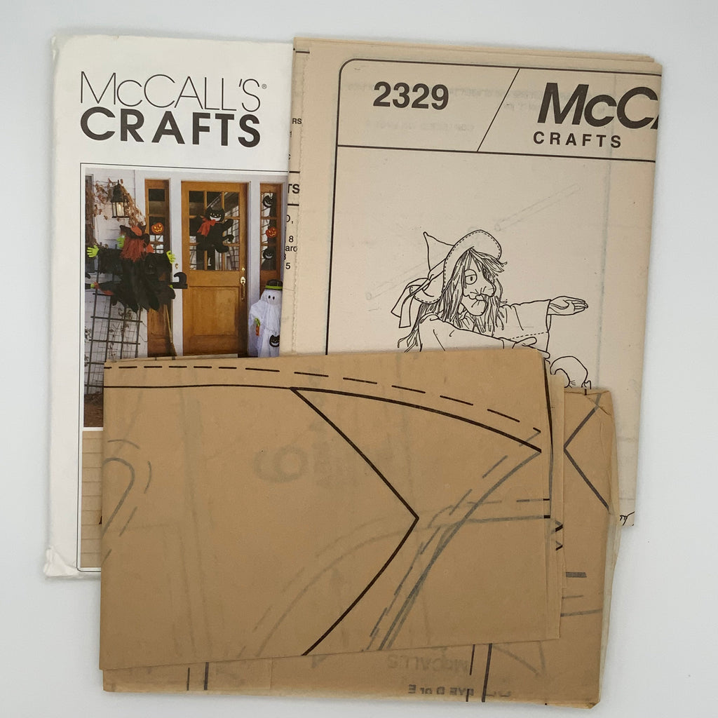 McCall's 2329 (1999) Halloween Decorations - Vintage Uncut Craft Sewing Pattern
